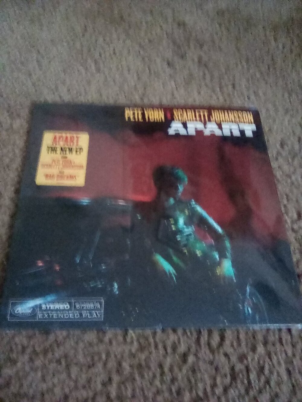 Pete Born & Scarlett Johansson Apart Vinyl Ep